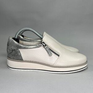 Naturalizer 27 Edit Women's Size‎ 5 Devlyn Side Zip Leather Sneakers